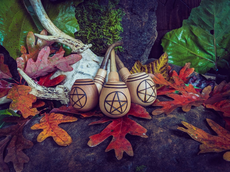 Pentacle Tobacco Pipe / Sherlock Pipe / Witchy Gifts / Wiccan Gifts / Wooden Pipe