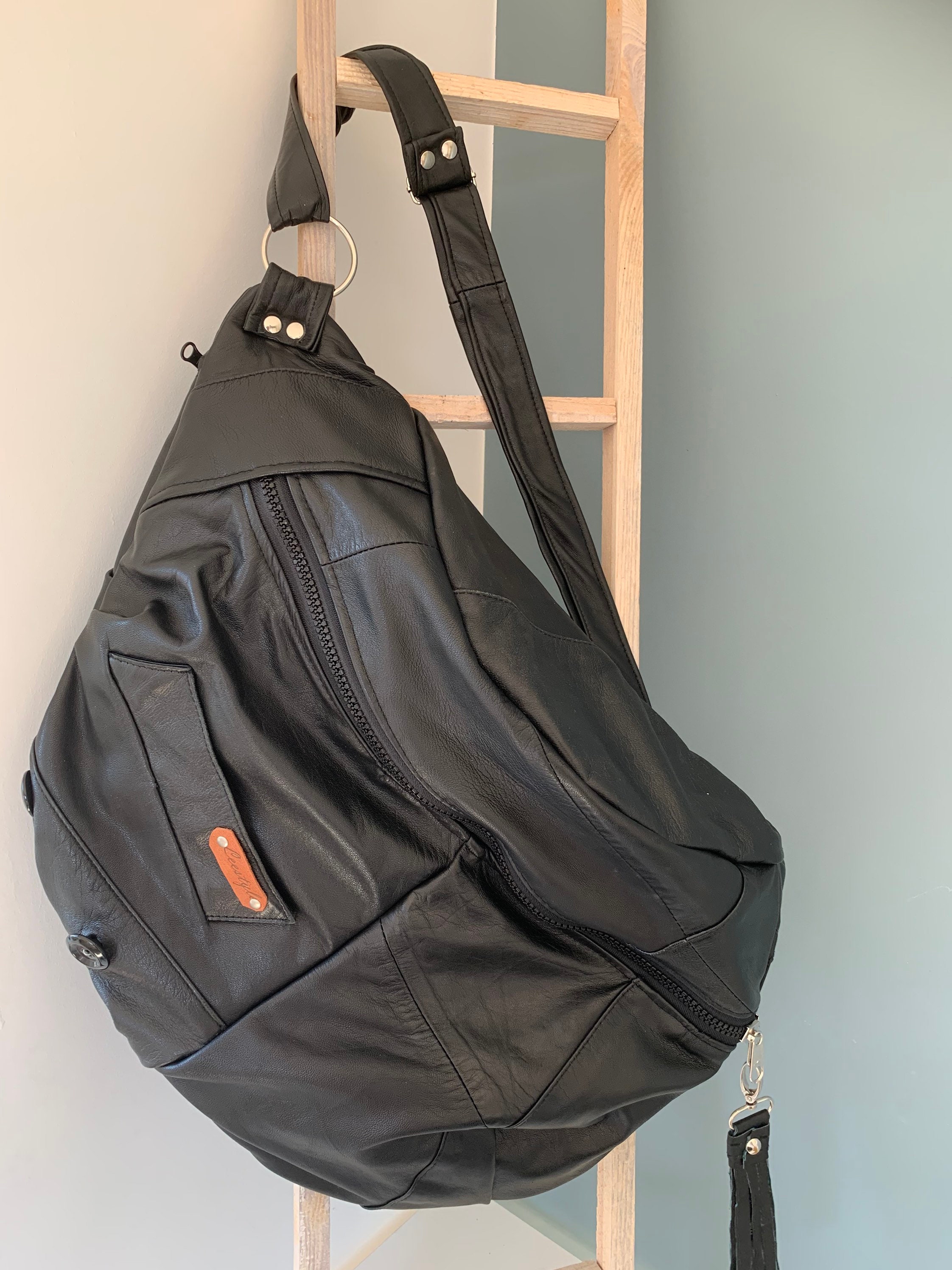 Fanny pack xxl oversize bumbag hobotas crossbodybag black leather