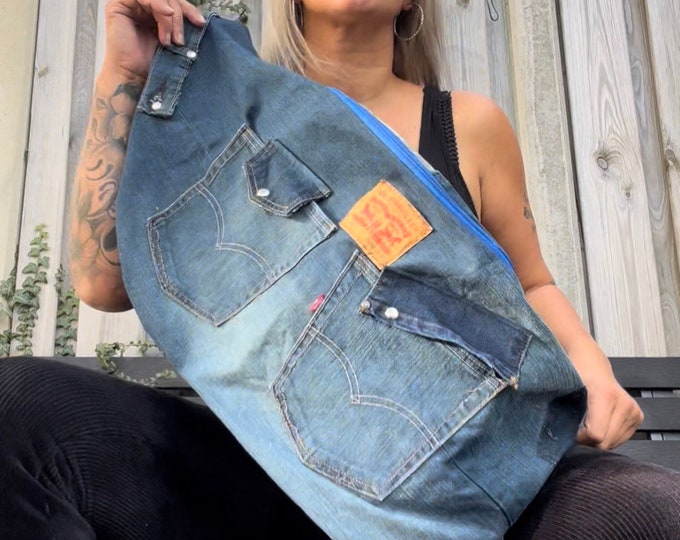 Featured listing image: Fanny Pack xxl Oversize bumbag hobotas crossbag recycled Jeans Levi's