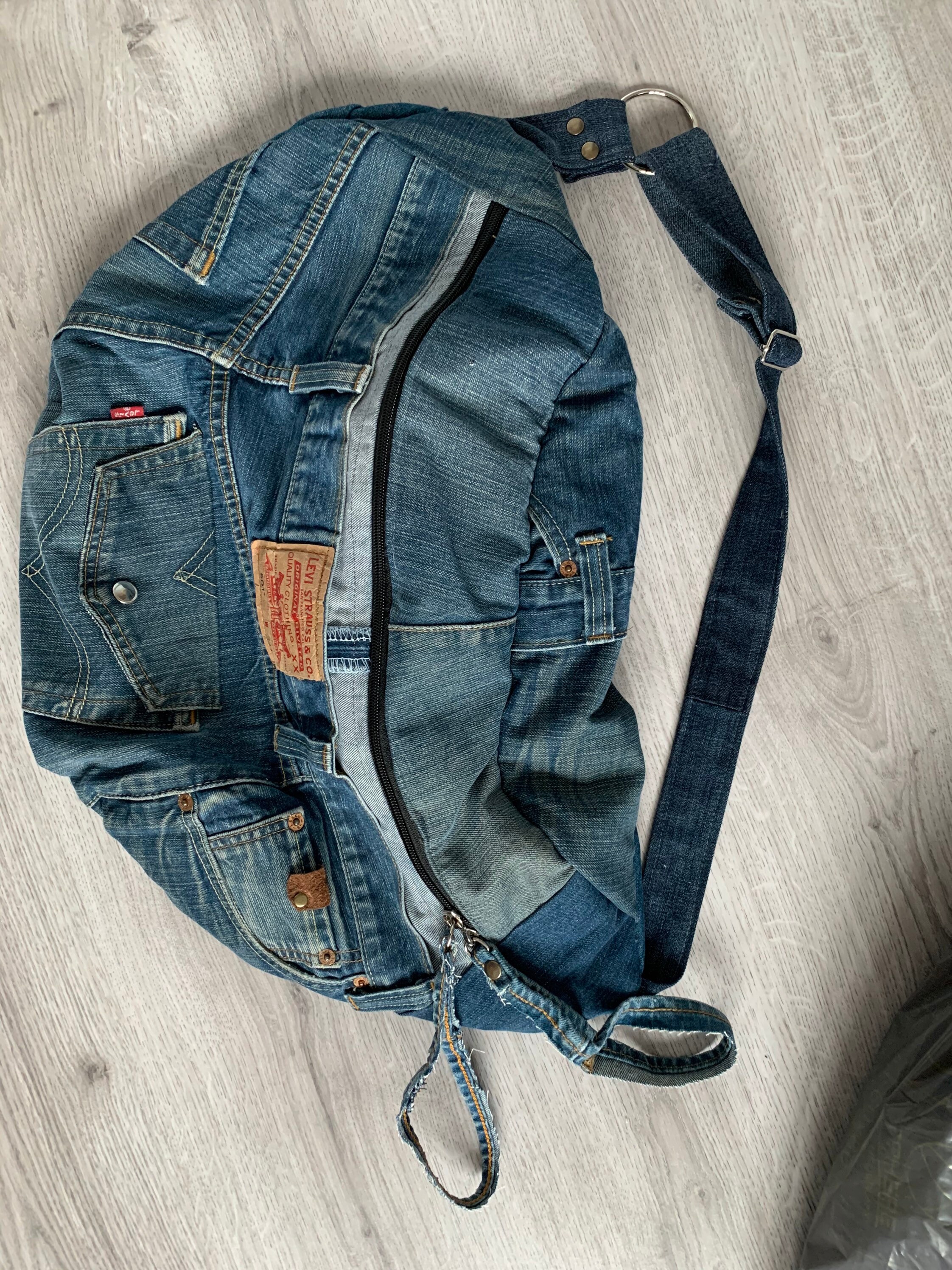 Fanny Pack xxl Oversize bumbag hobotas crossbag recycled Levi's Jeans