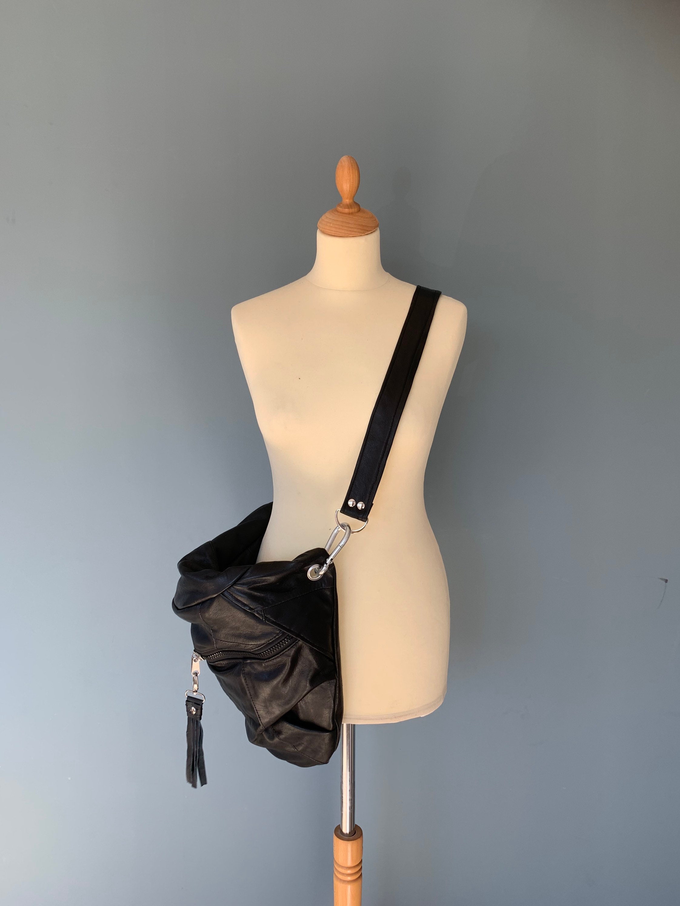 Fanny pack xxl oversize bumbag hobotas crossbodybag black leather