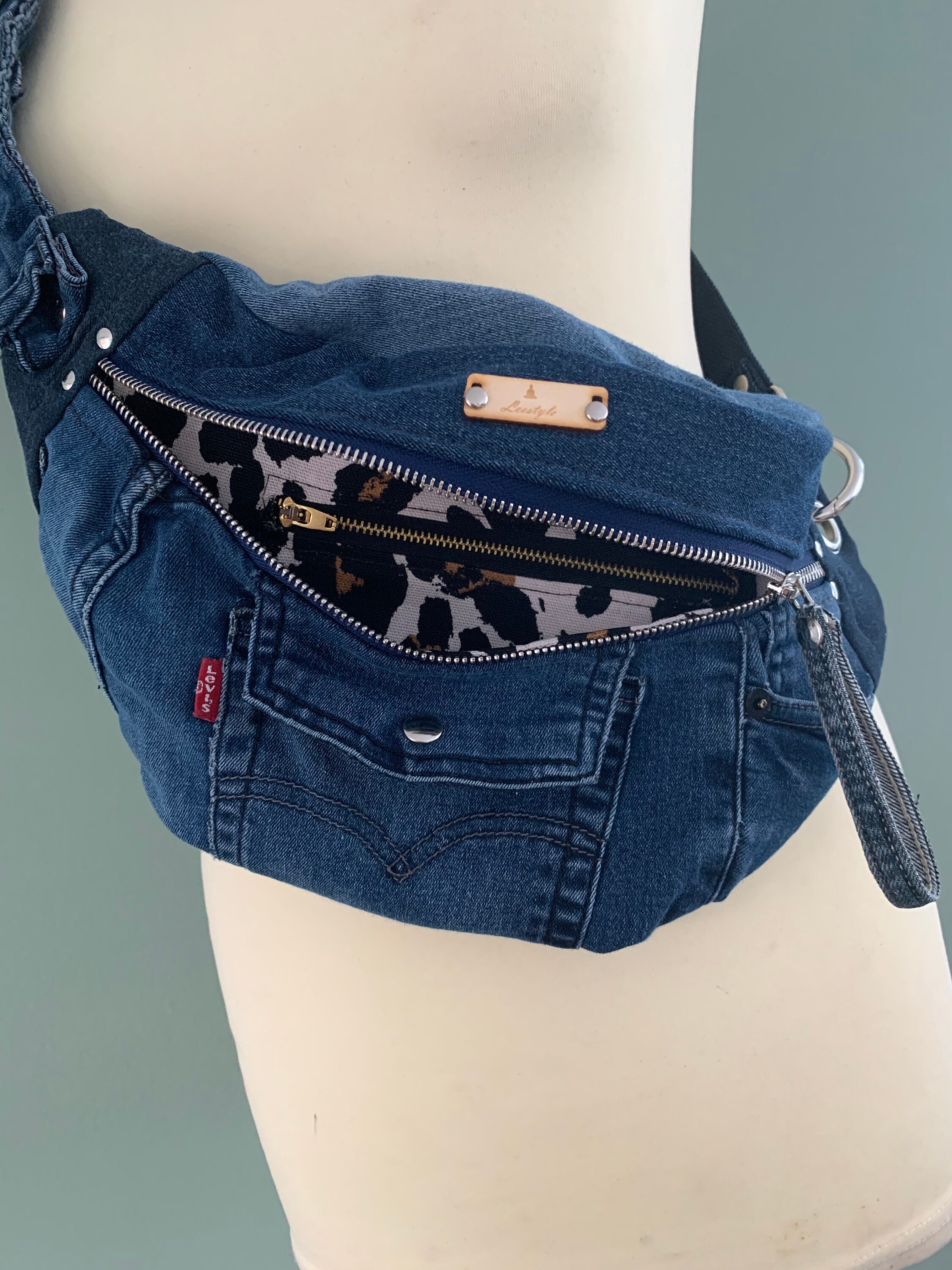 levi bum bag