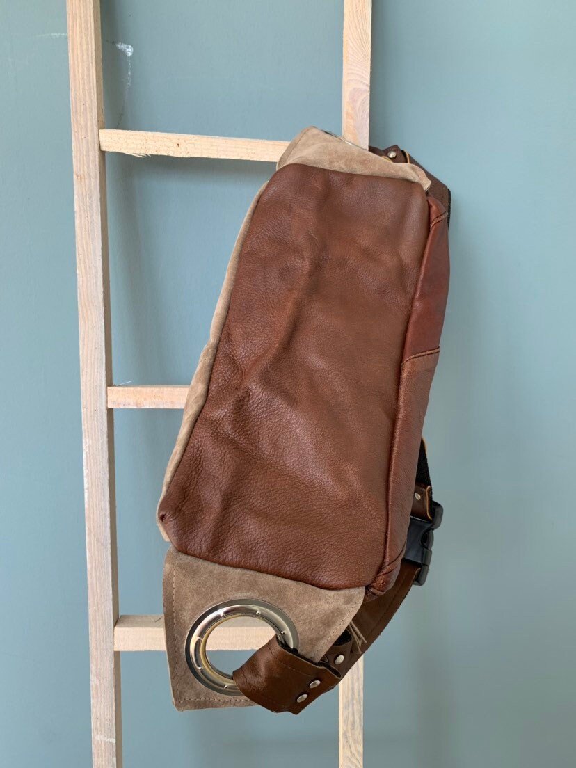 Fringes Fanny pack of brown leather