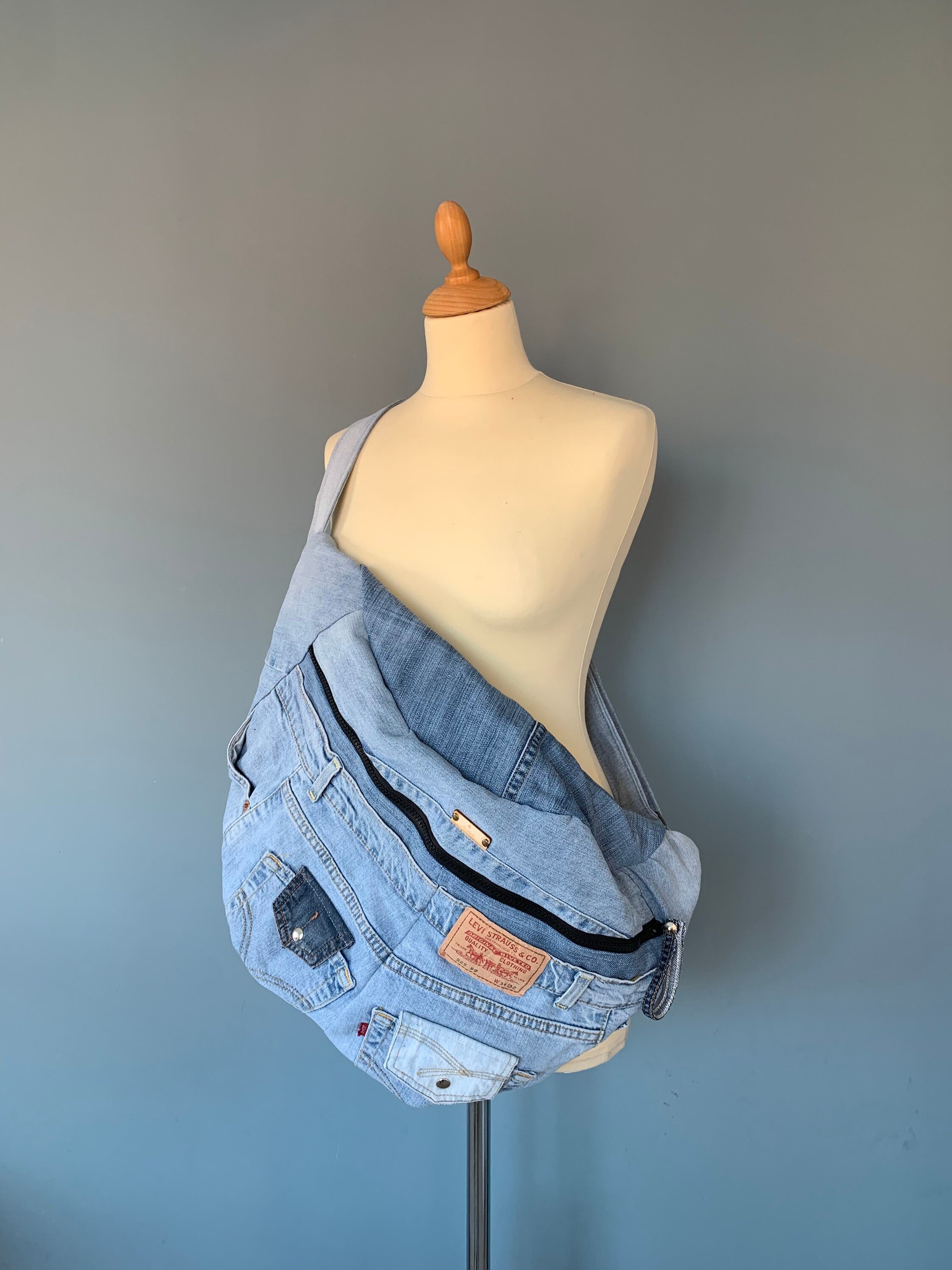 Fanny Pack xxl bumbag hobotas crossbody bag recycled Levi's Jeans