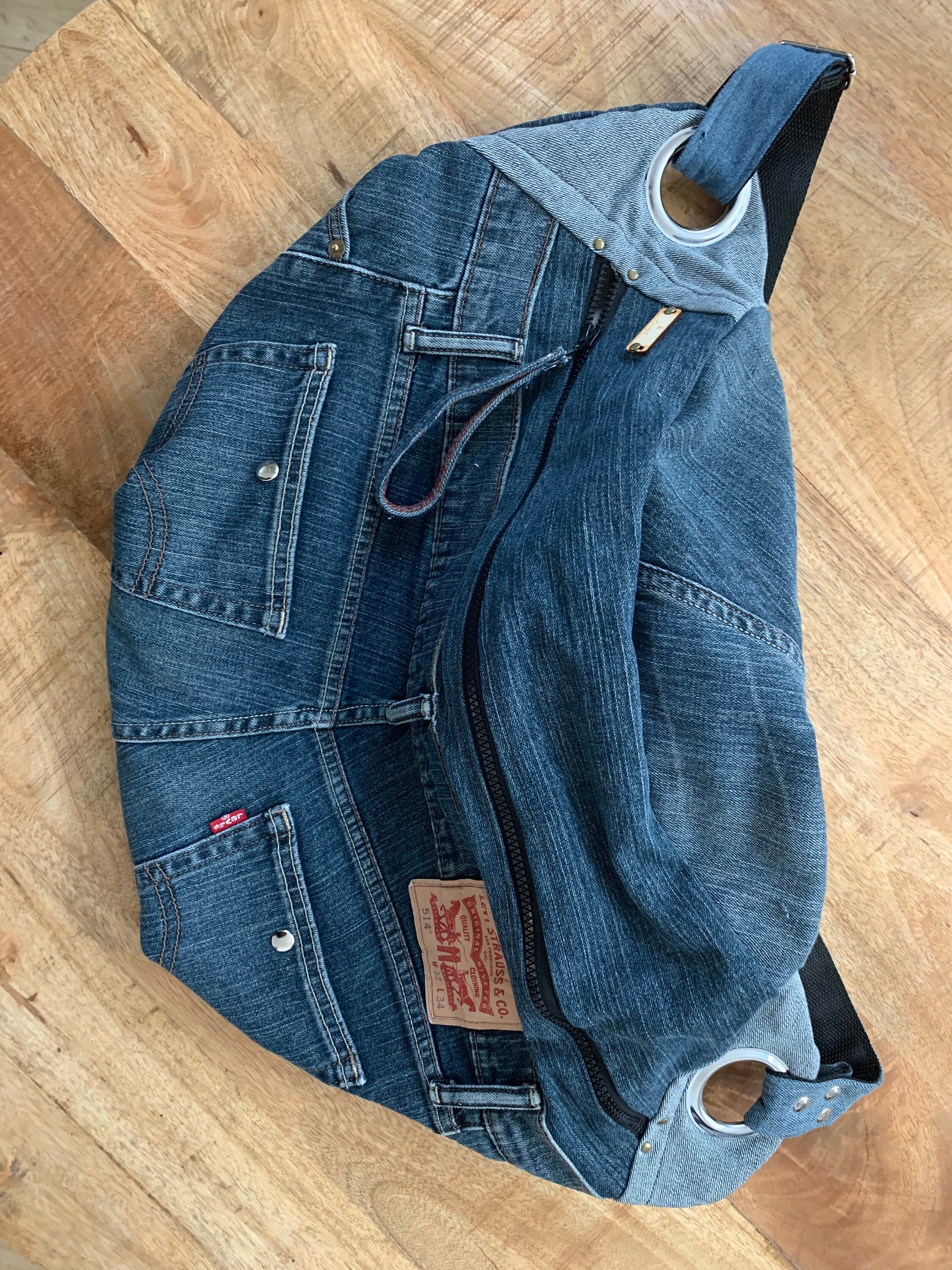levi bum bag