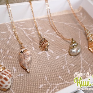 Mermaid necklace shell pendant, shell necklace shell jewelry, mermaidcore fashion jewel summer sea vacation beach, vanilla girl