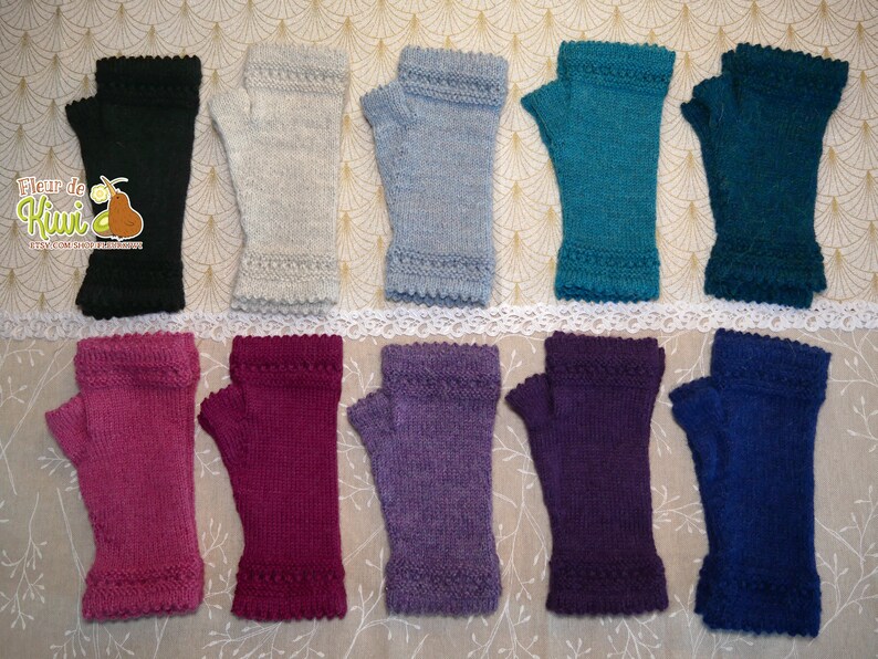 Mittens for women in alpaca wool, pink plum, amethyst, black, denim blue, duck blue, moss green, rust etc... image 6