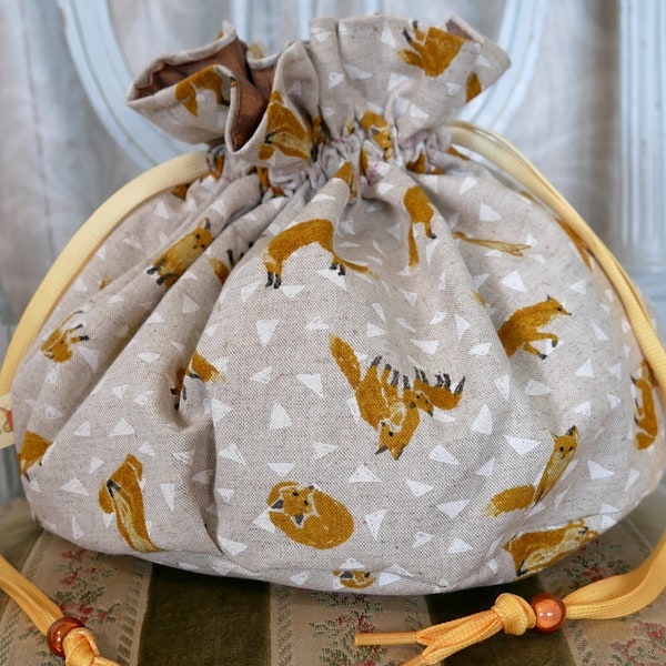 cadeau fête des mères, Pochon sac bourse, tissu japonais, motif animal renard kitsune, sac printemps été tendance, sac cordon, idée cadeau
