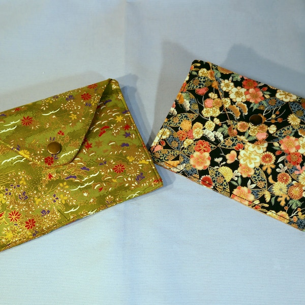 Pochette enveloppe - 2 modèles- tissu japonais vert et noir