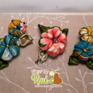 Hair clip, Heandband, sakura cherry blossom, round flower, Japanese, handmade fabric, traditional Japanese tsumami kanzashi art