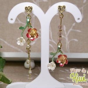 Pendientes asimétricos joyas de flor de cerezo, flor de sakura, hanami, amuleto de la suerte japonés, primavera japonesa, abanico de Japón,