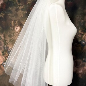 Full Volume Two Tier Veil image 6