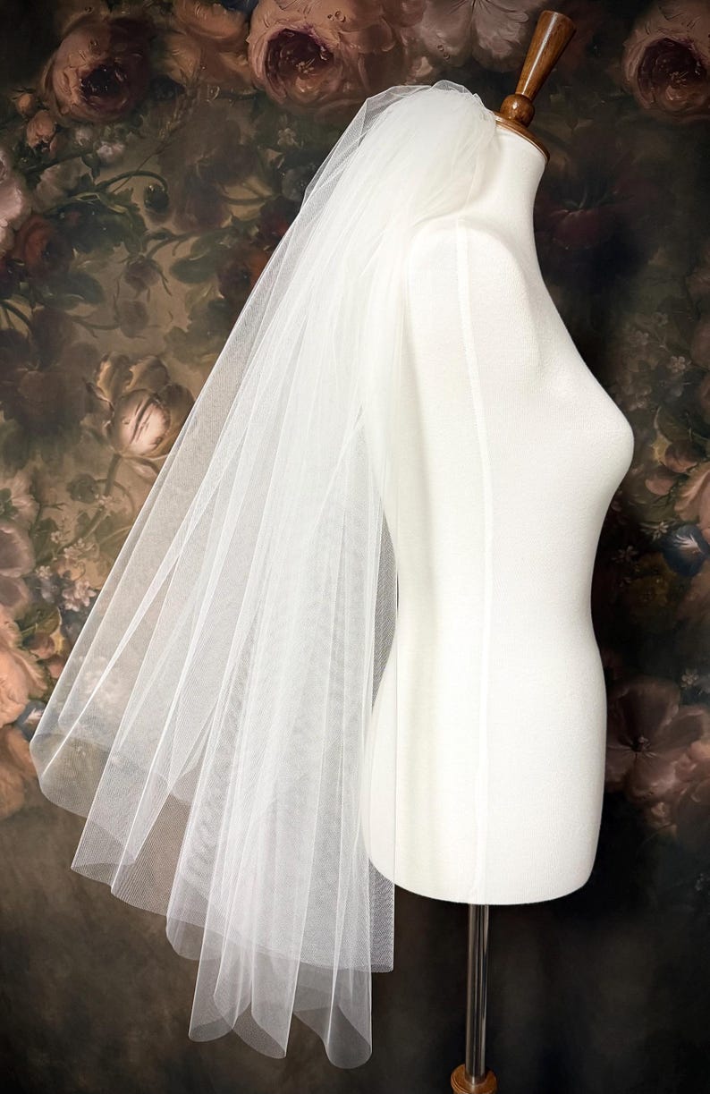 Full Volume Two Tier Veil image 6