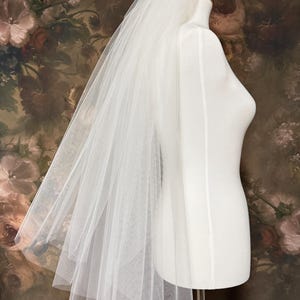 Full Volume Two Tier Veil image 3