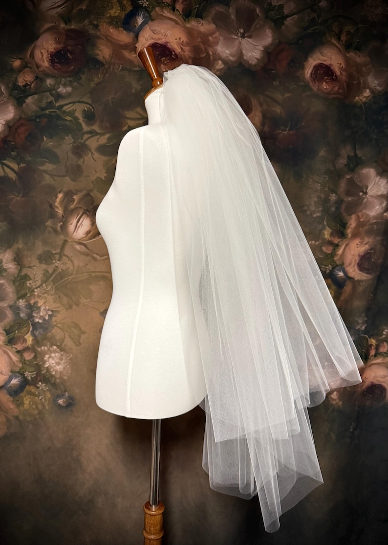 Full Volume Two Tier Veil image 5