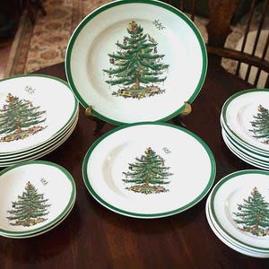 Vintage bord of schaal voor kerstbomen: kerstservies