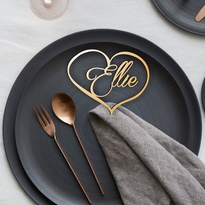 Noms de lieux de mariage - Noms de lieux de coeur - Noms Lazer Cut- Noms de lieux en cuivre-Décor de mariage-Cartes de lieux -Noms de lieux en bois