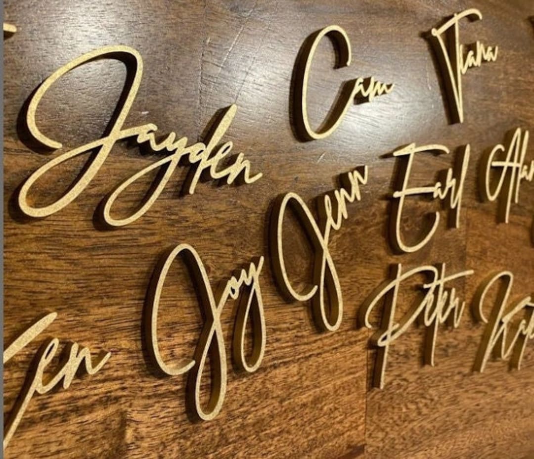 Personalized Wooden Place Cards , Name Plates for Wedding , Gold Wood