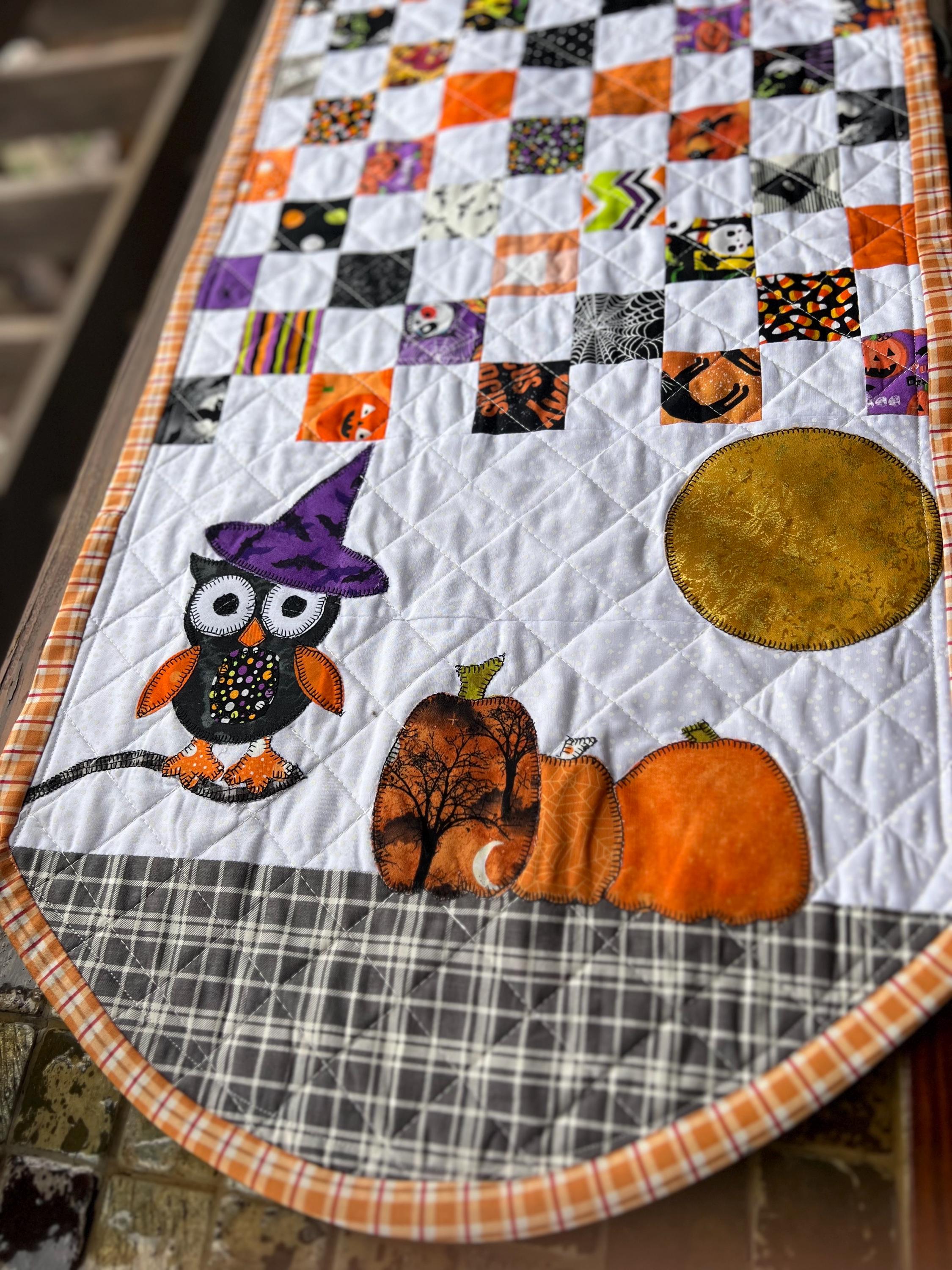 Frosty Night Owl Quilted Table Runner NCU0NTD685