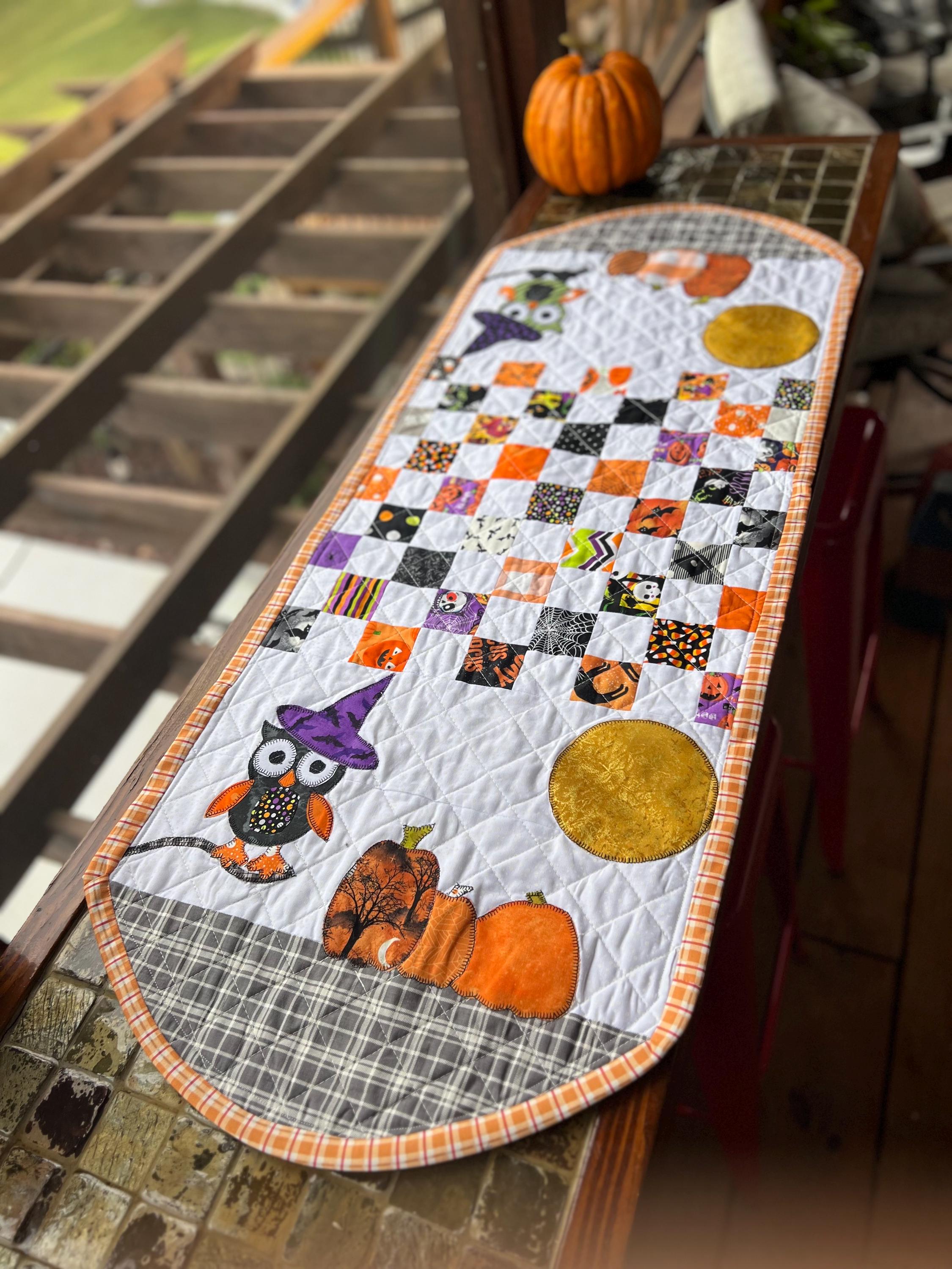 Halloween Owl Appliqué Quilted Table Runner