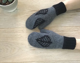 Hand knitted mittens Wool knit mittens Black Gray mittens Knitted gloves Arm warmers Women winter knit gloves Hand knit wool mittens
