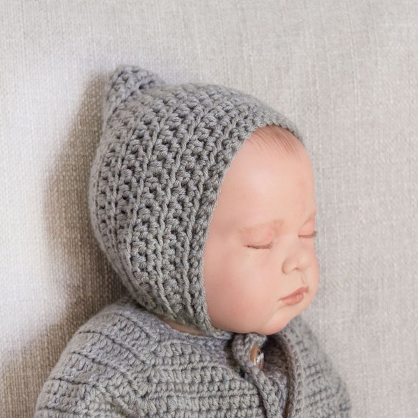 Béguin bébé en laine, béguin bébé crochet, bonnet bébé laine, bonnet bébé crochet, béguin lutin, béguin pointu, accessoire photo naissance