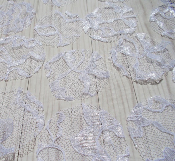 White Lace Rose Petals, Wedding Rose Petals, Wedding Decor, Lace Table