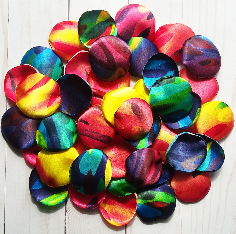 Rainbow Wedding Satin Rose Petals, Multicolor, LGBT Gay Pride Decor, Flower Girl, Silk Petals, Cake Table, Rainbow Artificial Petals image 10