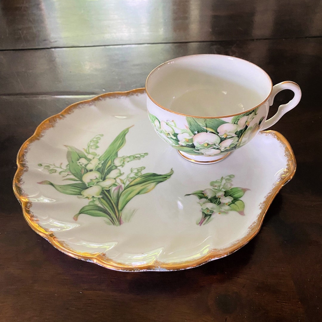 Westville Japan Luncheon Plate and Cup Etsy