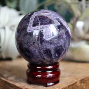 Chevron amethyst sphere 1E, dream amethyst sphere