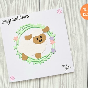 Carte faite main pour petite fille - Félicitations, c'est une fille - Carte de voeux faite main pour baby shower - Joli mouton de la ferme - Nouveau-né