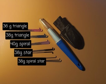 Coarse needle felting set. 15 needles, 3 pen holder, leather finger cover, 36g and 38g triangle, 38g star, 40g spiral, 38g star spiral combo