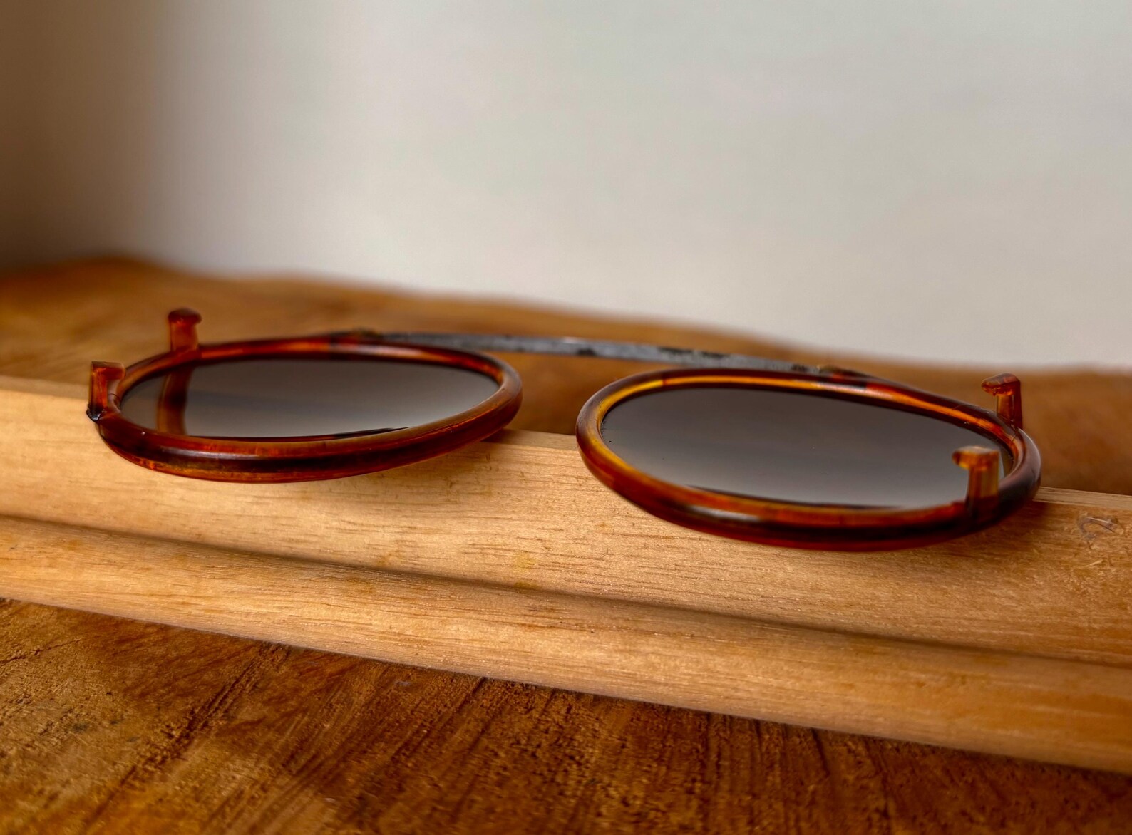 60's Aviator Clip Sunglasses with Case main image 1