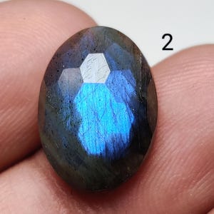 Natural Labradorite Rose Cut Gemstone for Wire Wrapping, Macrame, Silver Jewelry (18mm to 15mm)