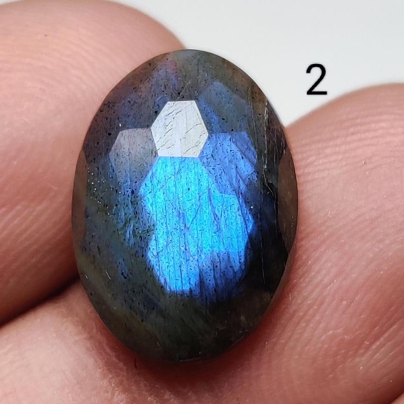 Natural Labradorite Rose Cut Gemstone for Wire Wrapping, Macrame, Silver Jewelry (18mm to 15mm)