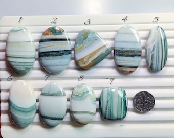 Cabujón de Calcedonia de Saturno de Madagascar: piedra natural para anillos, colgantes, pendientes y joyería (27 mm-40 mm)
