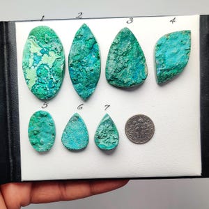 Natural Malachite Druzy from Congo - Green Sparkling Gem for Wire Wrap, Macrame, Pendants (22mmx44mm)