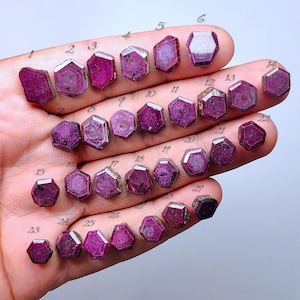 Cabujón de rubí trapiche natural – Piedra preciosa para la fabricación de joyas (09 mm - 15 mm)