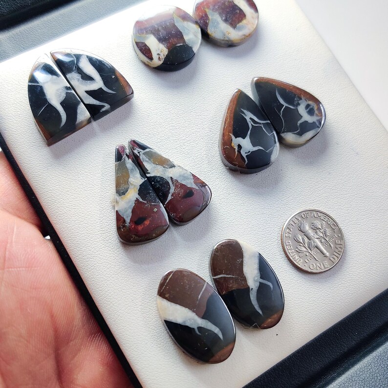 Black Septarian Pair - Madagascar Natural Gem for Wire Wrapping, Silver Jewelry, Earrings, Pendant (20mmx27mm)