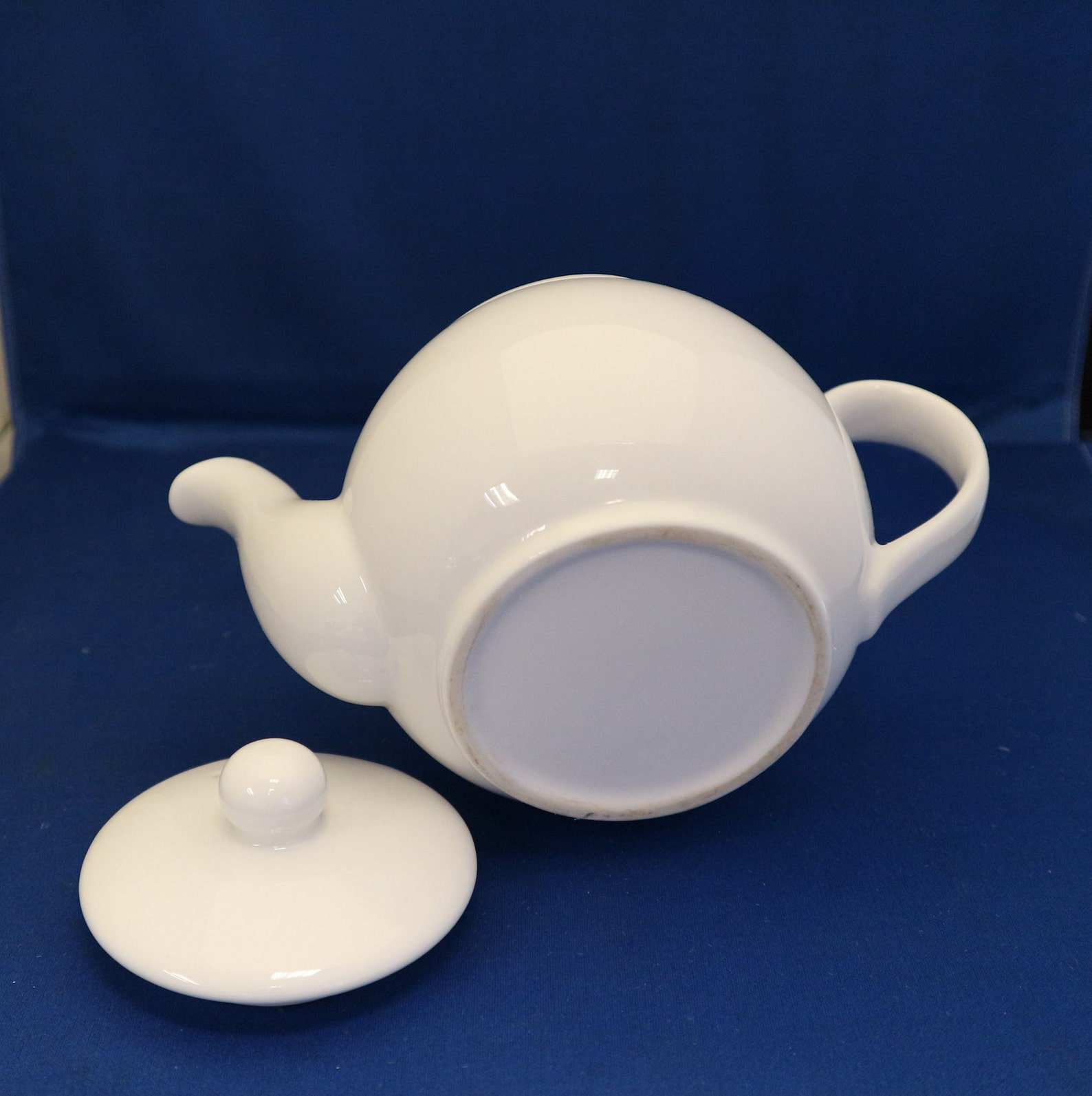 Fine Bone China Teapots/Coffee/Chocolate pots Wedgwood Etsy