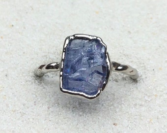 Raw Tanzanite Ring // Gem Tanzanite Crystal // Palladium Plated Rough Gemstone Jewelry