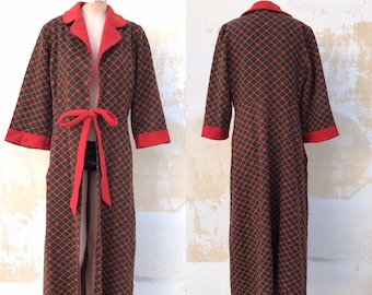 Amazing brown 70’s retro home gown/robe with contrasting burned orange collars and belt, plus groovy geometric/rhombus pattern