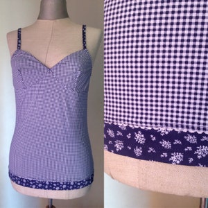 Pin up checkered 90s does 50s stretchy tank top that may be used as a swimsuit as well, with floral hem in blue/gray colors