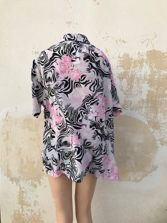 80s vintage oversized shirt in pink, white & blac… - image 6