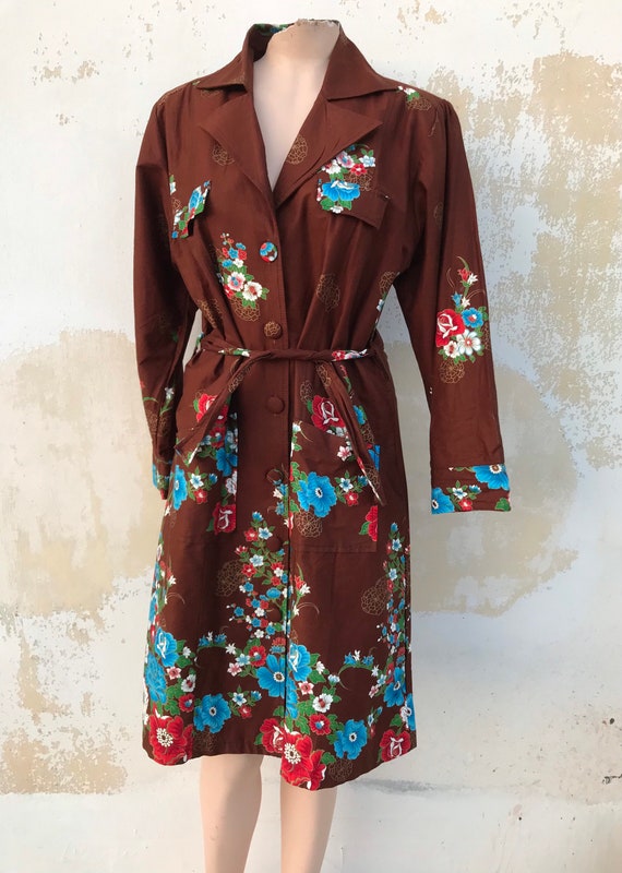 Asian, Cheongsam styled chocolate brown belted ro… - image 4
