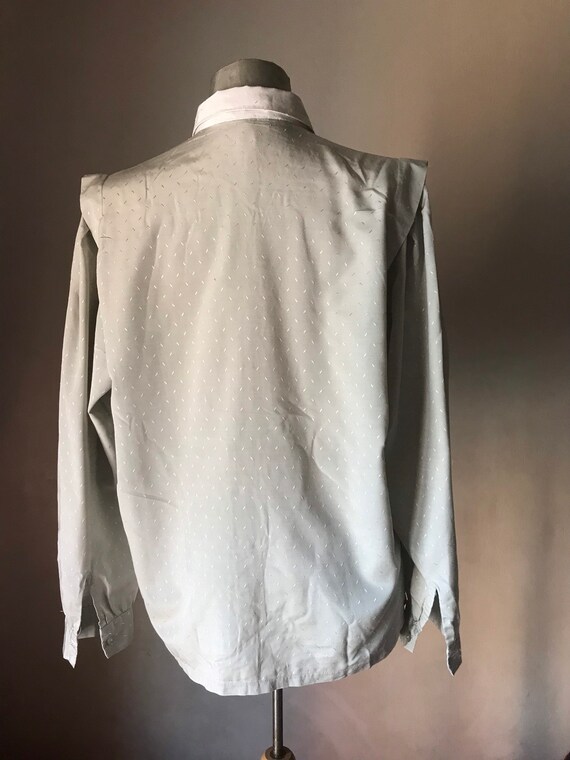 Silver gray 80s vintage buttoned shirt with contr… - image 4