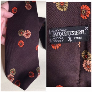 Jacques Esterel, Paris, France 70s vintage dark brown wide necktie with orange, khaki and beige daisy design
