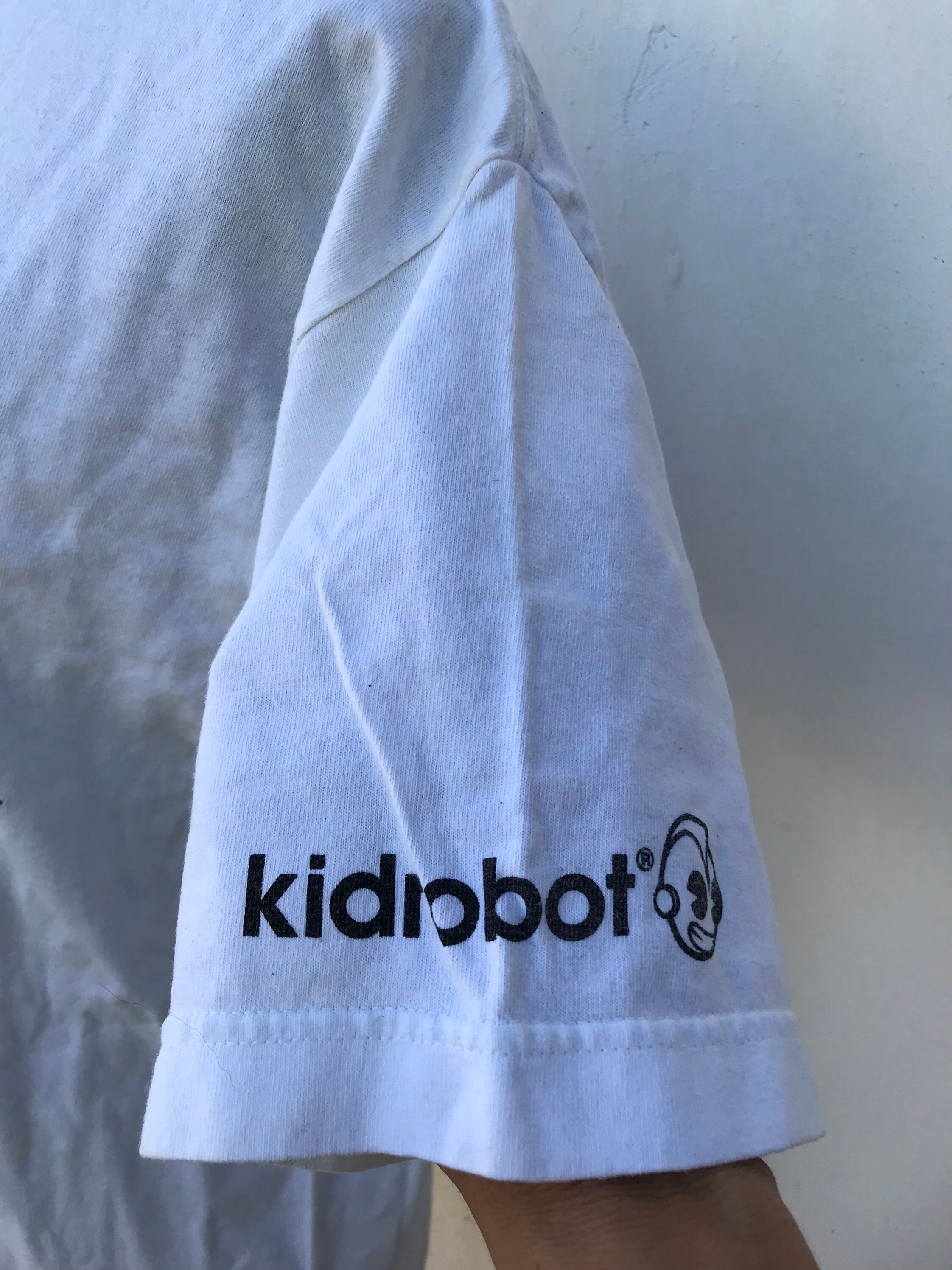 Kid Robot, Killer Rabbit 90s Vintage Authentic Cotton T