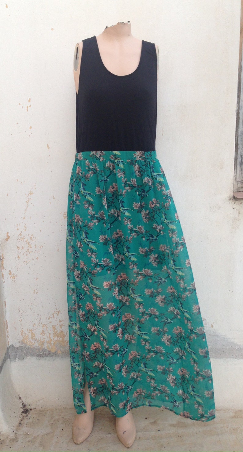 XL size maxi summer dress from 1990 featuring black body and a wonderful full maxi skirt in bluegreen teal color with floral /& bird pattern