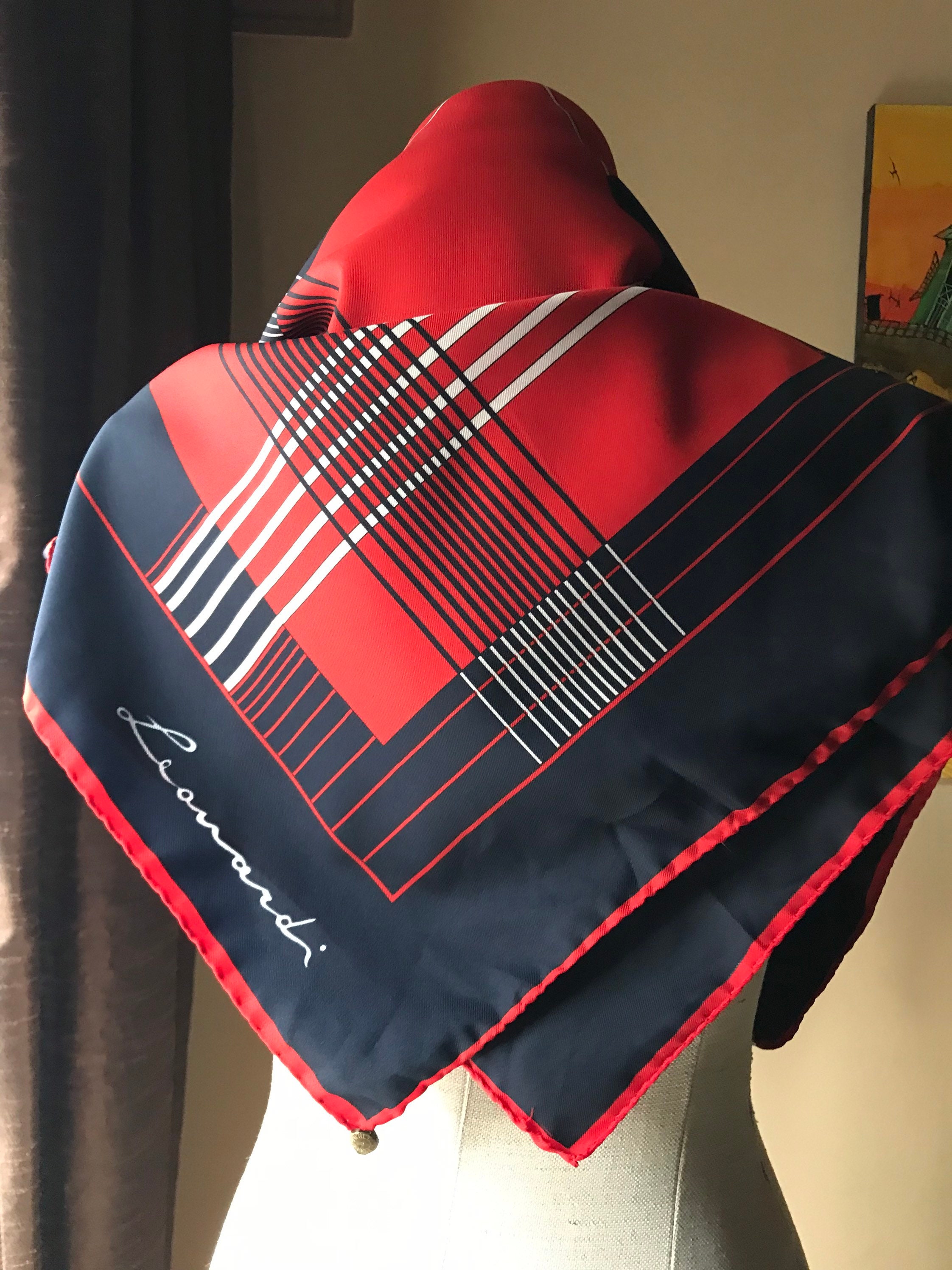 Foulard Carré En Soie Leonardi - Motif Fleuri Multicolore, Occasion En Bel état